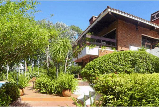 פונטה דל אסטה Hotel Camelot מראה חיצוני תמונה